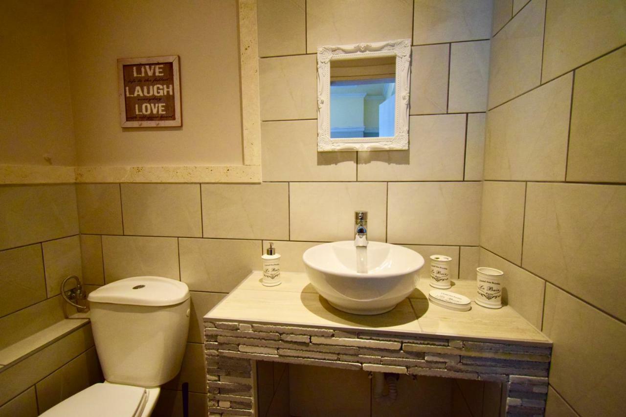 Comfort Room Thessaloníki Luaran gambar